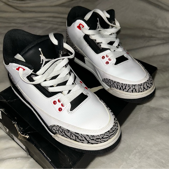 Air Jordan 3 Retro Infrared 23 GS  7Y/ Women’s 8.5/398614-123 - Picture 2 of 15